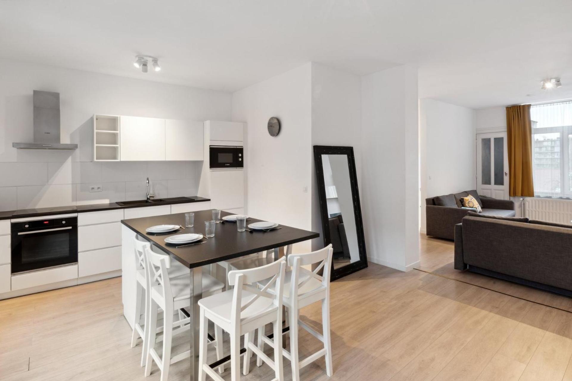 Apartment In Brussels, Degroux By Homenhancement Sa Esterno foto